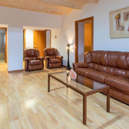 Can Buganto Amplia Casa Con Piscina Y Jardin Llambillas Kültér fotó